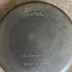 Wagner Ware #10 Cast Iron Skillet 