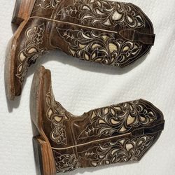 Women’s Cowgirl Boots 