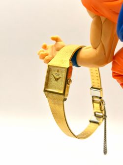 Seiko Women’s 2C20-5290 Vintage 1980s Gold-Plated Bracelet Watch