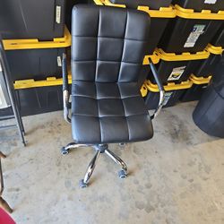 Computer chair  $15.00 Pick Up Only 