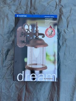 HAMPTON Mansfield Outdoor Wall Lantern