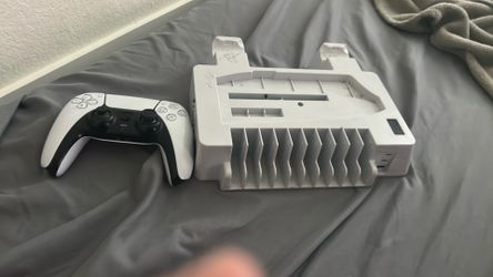PS5 Contoller & PS5 Cooling Station