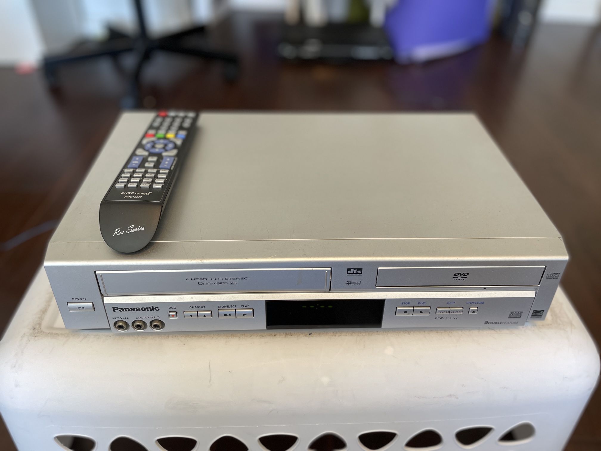 VCR/DVD Player + Remote - Working
