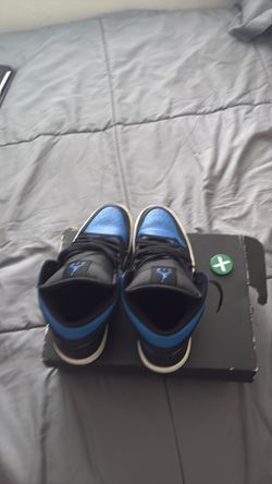 Jordan 1 mid 9.5