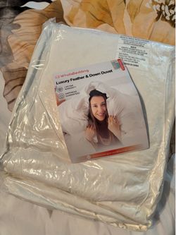 King 7 pc bedding comforter set bright white NEW UNOPENED