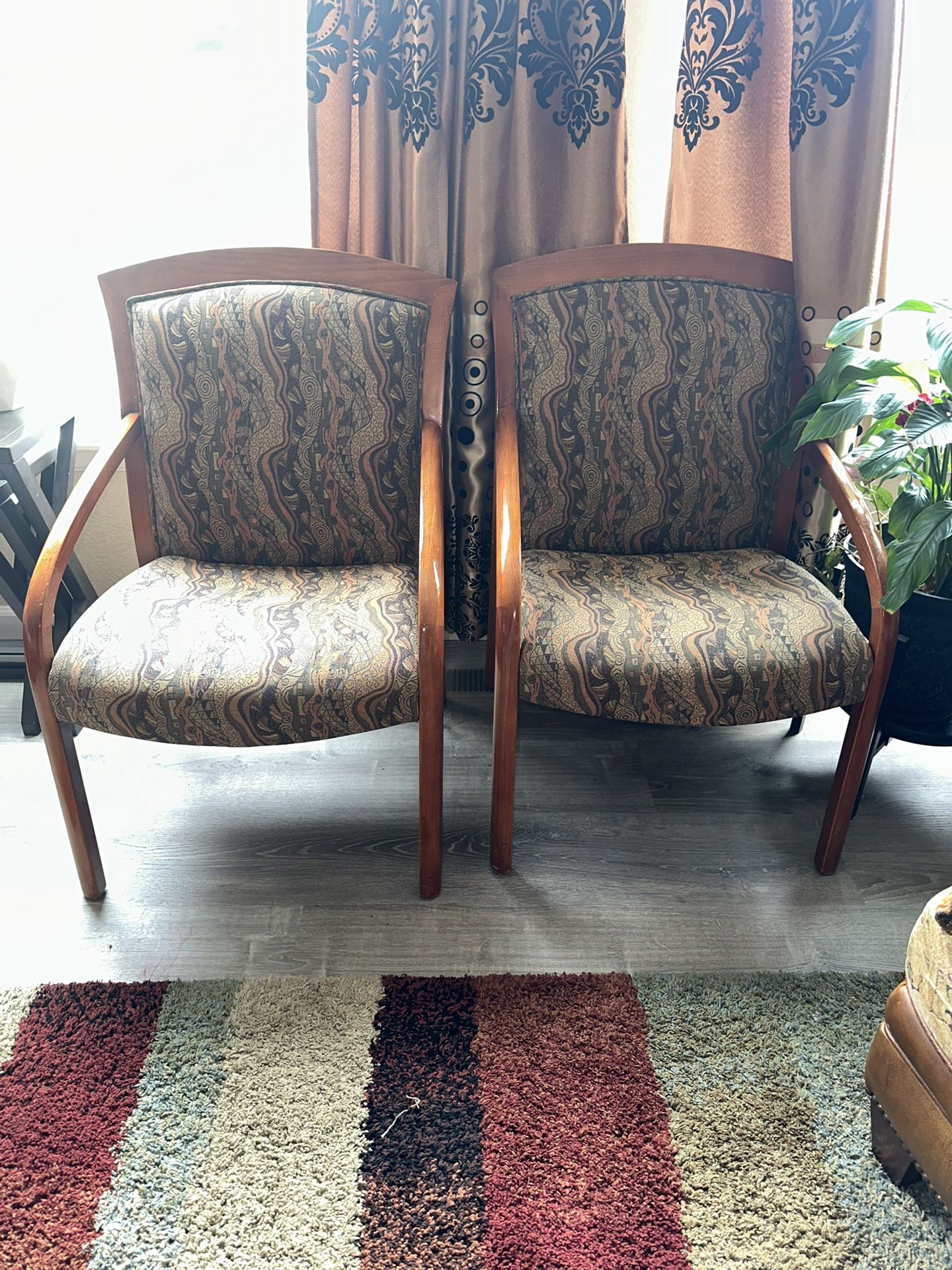 Sofa Set With Two Cushionsion Chairs