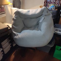Aeropostale Sherpa beanbag Chair