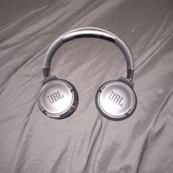 JBL Headphones, Black