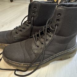 Doc Marten Combs Size 7 (80.00 OBO)