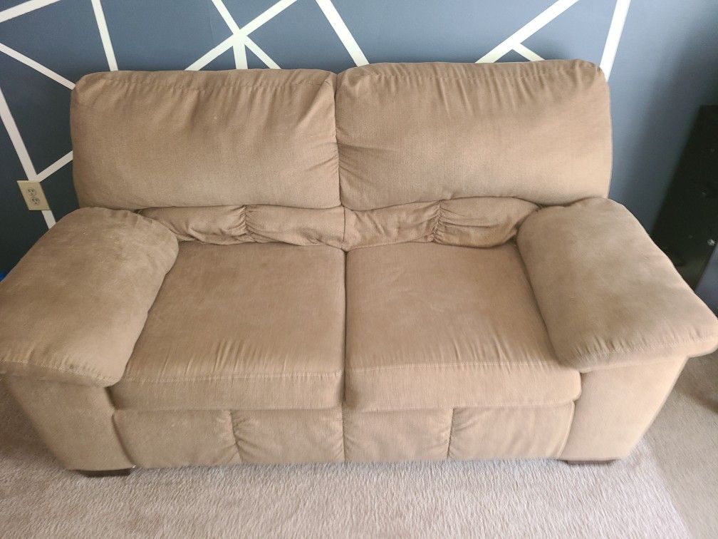 FREE Loveseat