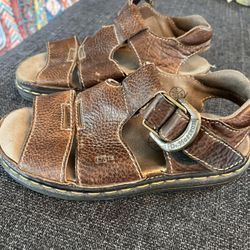 Vintage Doc Martens men’s Fisherman sandals Size 9