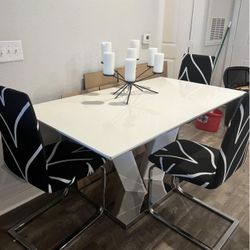 HIGH GLOSS WHITE TABLE - art deco base