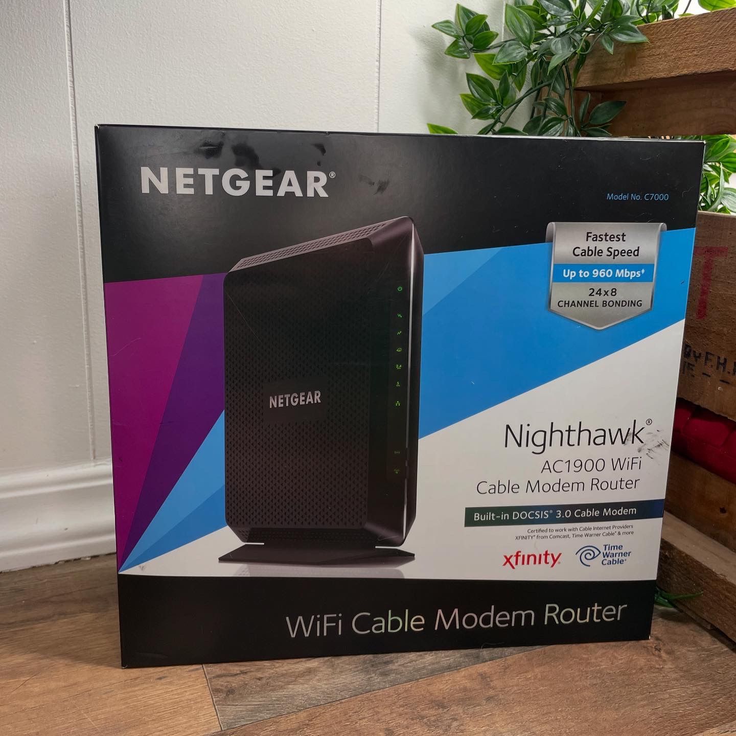 NETGEAR Nighthawk AC1900 WiFi Cable Modem Router C7000 – Dual Band DOCSIS 3.0 – New Open Box