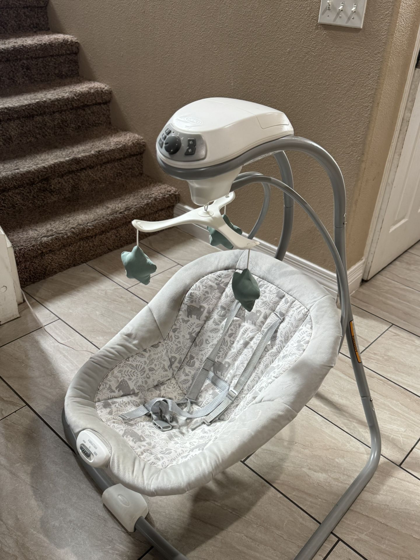 GRACO BABY SWING