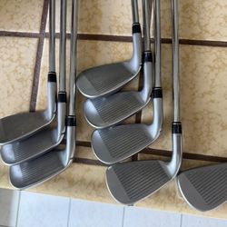Men’s Taylormade RZ Blades 