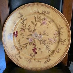 Big Porcelain Plate With Seal Of 华荣堂制