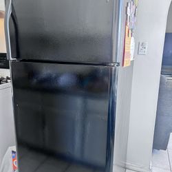 For Sale: Black Refrigerator – $100 (Used)