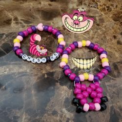Disney: Alice In Wonderland: Cheshire Cat Bracelet Set (Handmade)