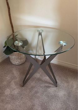Glass coffee table and side table