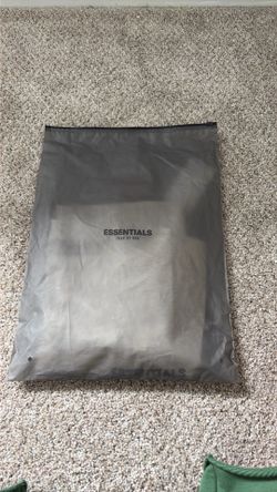 Essentials shirt light oat