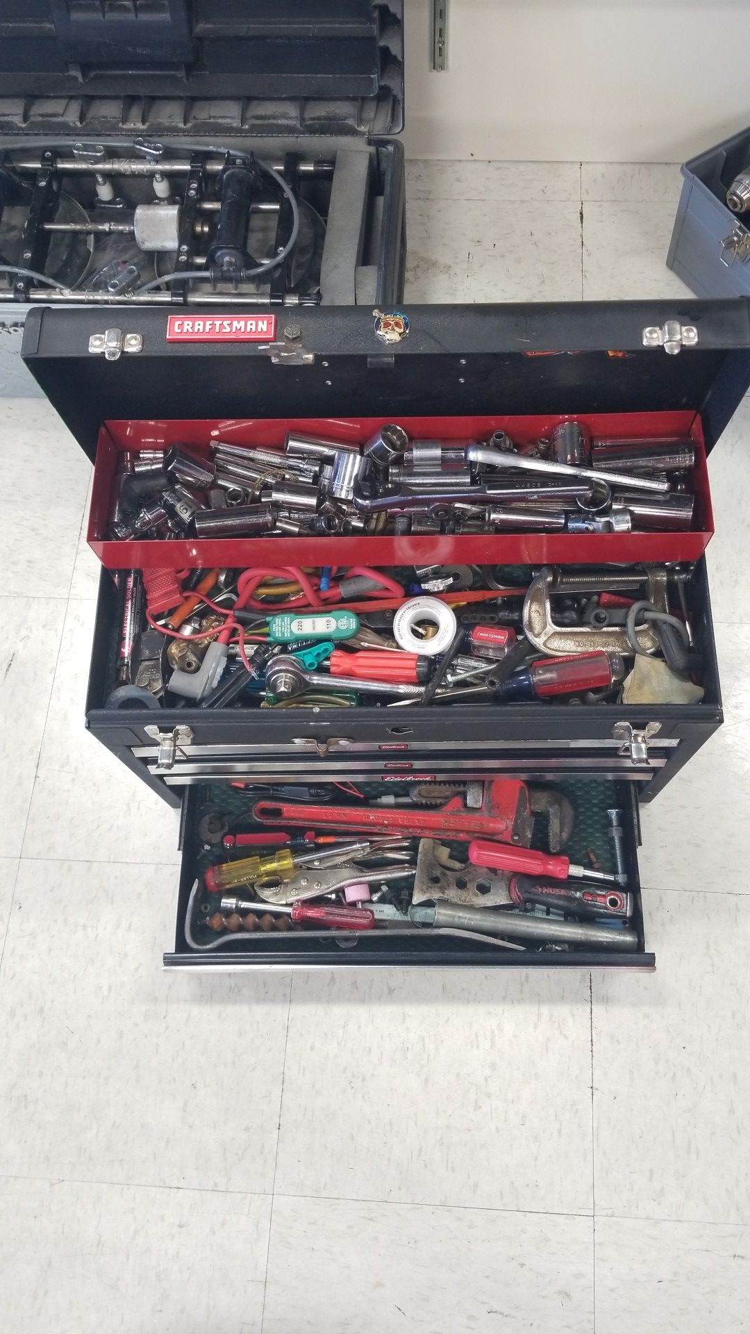 Craftsman 4 Drawer Tool Box with Miscellaneous Tools (7789421) for