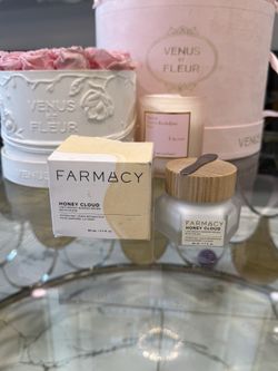 Farmacy Honey Cloud Lightweight Barrier Repair Moisturizer💛