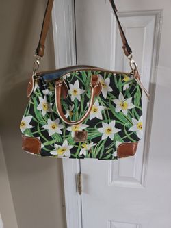Dooney & Bourke Bag