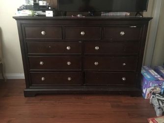 9 drawer dresser