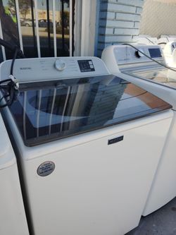 MAYTAG WASHER WORKS GREAT