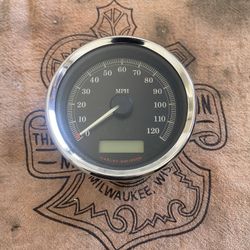 Harley-Davidson Dyna Speedometer