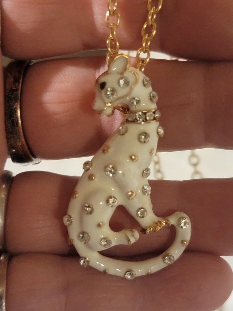 Nice Looking BETSEY JOHNSON LEPORD SWEATER NECKLACE OR BROOCH YELL GOLD TONE.
