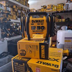 DEWALT
20V MAX Cordless Electric Portable Inflator (Tool Only STORE PRICE $169