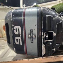 Evinrude 9.9 Outboard Motor 