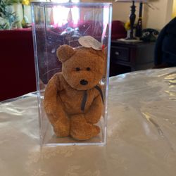 Ty Beanie Fuzz Bear In Good  Condition 