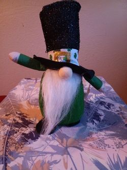 Four Clover White Gnome, Plush