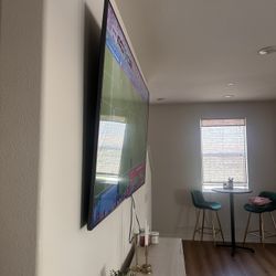 72’ Sumsung TV
