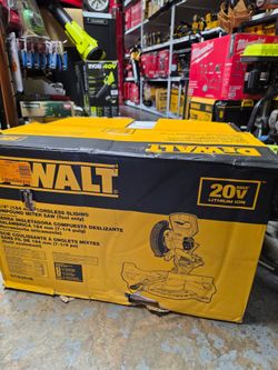 DEWALT 20V MAX 7-1/4 SLIDING MITER SAW TOOL ONLY NEW