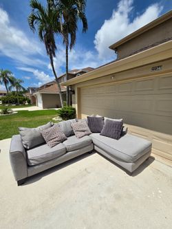 Rooms To Go Gray Sectional Couch