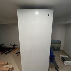 General Electric Freezer