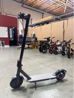 Electric scooter