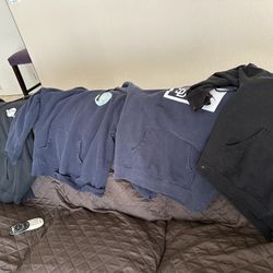 4 surf hoodies large 