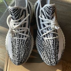 Yeezy Boost Adidas 