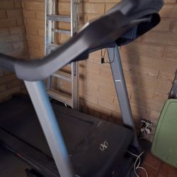 Treadmill Workout Excersise 