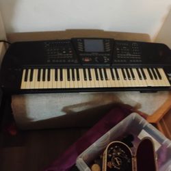 Electric Keyboard