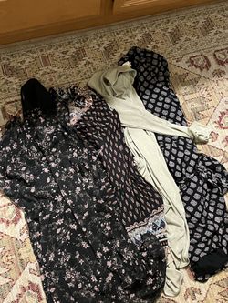 Dresses Size Small / Medium