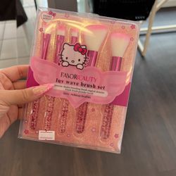Hello Kitty Makeup Brushes 