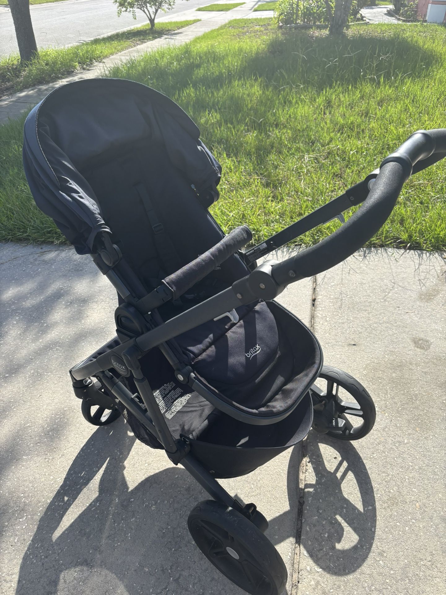 Britax b-Ready Front & Back Facing Stroller