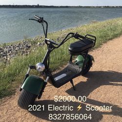 Scooter 🛵 $2000.00