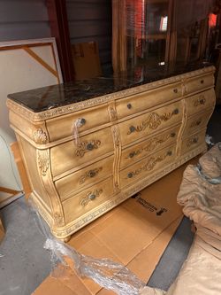 Bombay 12 draw dresser