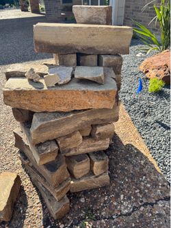 Landscape stone edging